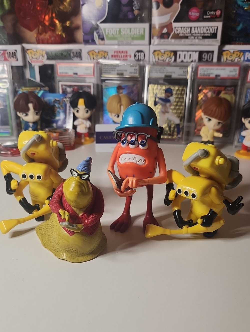 Vintage 2001 Monsters Inc McDonalds Happy Meal Toy Lot Roz Needleman CDA Agents